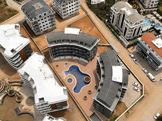 ALANYA OBA'DA SİTE İÇİNDE, KAPALI HAVUZLU 1+1 DAİRE