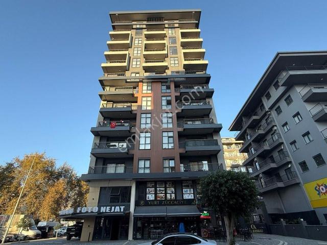 Alanya Mahmutlar’da Denize 500 Metre Sıfır 1+1 Satılık Daire