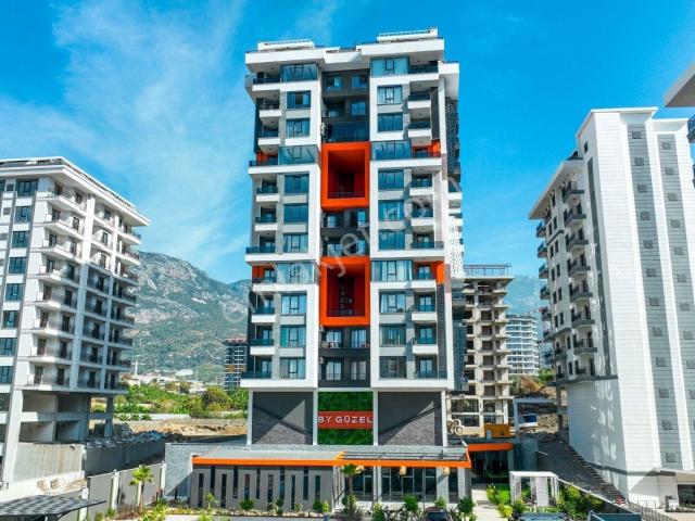 Alanya Mahmutlar’da Full Kompleks Eşyalı 1+1 Satılık Daire