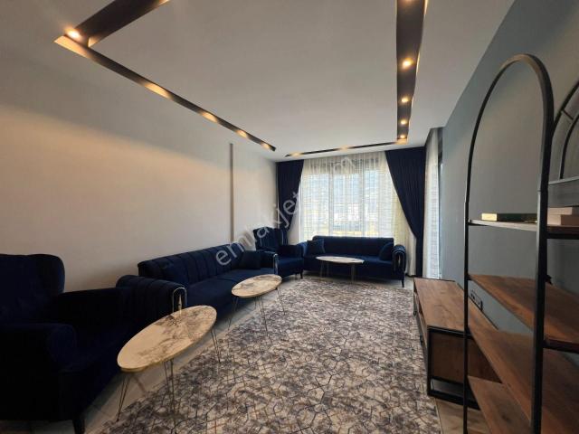 Alanya Mahmutlar’da Satılık 2+1 Ayrı Mutfak Full Eşyalı Daire — Full Aktiviteli Site