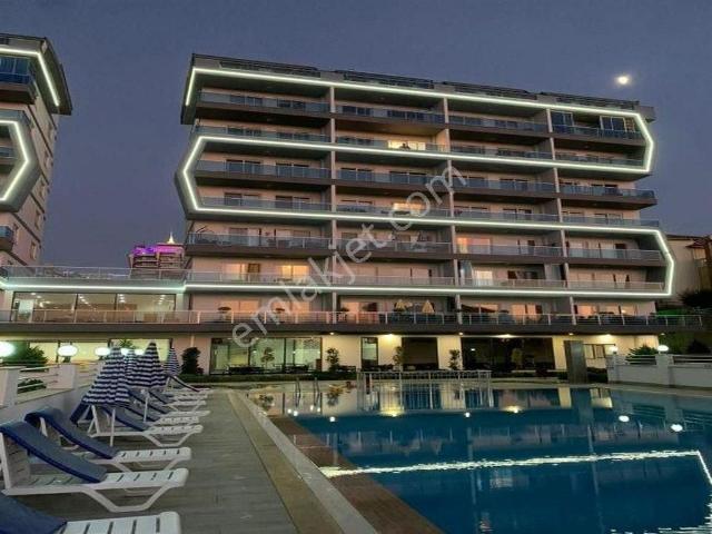 Alanya Mahmutlar’da Tam Aktiviteli Sitede Lüks 1+1 Satılık Daire