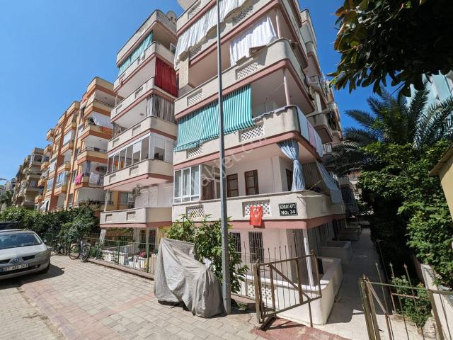 Alanya / Mahmutlar Koray Apartmanı Satılık Fırsat Daire