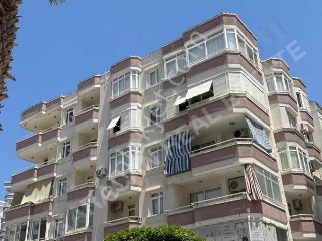 Alanya Mahmutlar Satılık 3+1 Ayrı Mutfak