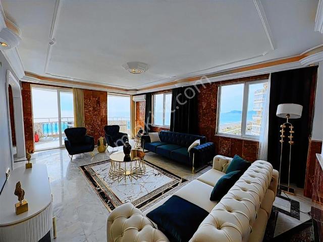 Alanya Mahmutlar 3+2 250m2 Denize Sıfır Full Lüks Eşyalı Dubleks