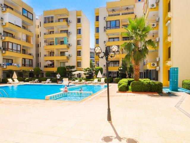 Alanya Mahmutlar'da Denize 280 Metre Full Eşyalı 1+1 Satılık Daire