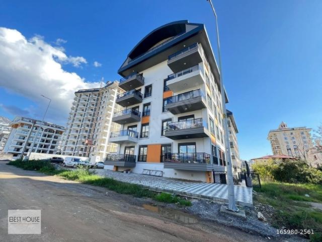 ALANYA MAHMUTLARDA MERKEZİ LOKASYONDA 1+1 SIFIR SATILIK DAİRE
