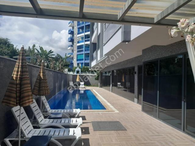 Alanya Mahmutlarda Satılık Eşyalı 1+1 Daire