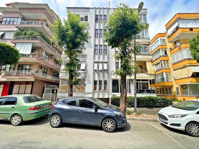 Alanya Merkezde Kiralık 2+1 Ayrı Mutfak Full Eşyalı Daire