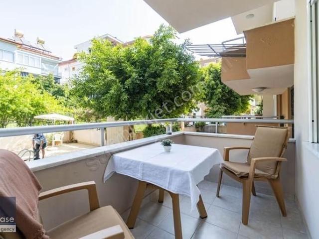 Alanya Merkezde Havuzlu Sitede Uygun Fiyata Satılık 2+1 Daire
