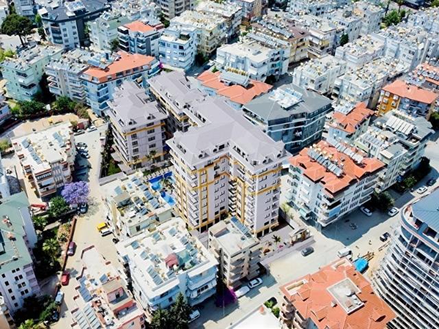 ALANYA MERKEZDE SATILIK SIFIR MODERN 1+1 DAİRE 700M DENİZE