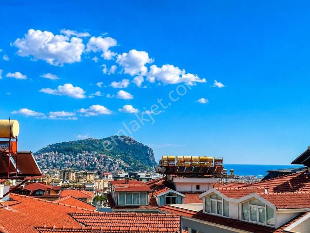 Alanya Sugözü Satılık Lüks 3+1 Ayrı Mutfak Kale,deniz Manzaralı