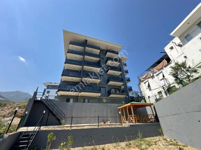 Alanya Çıplaklı'da Kiralık 1+1 Geniş Amerikan Mutfak Daire