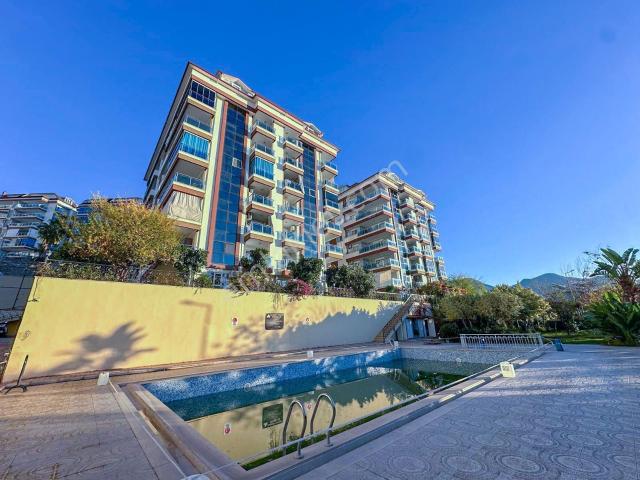 Alanya Çıplaklı'da Kiralık Site İçi 2+1 Ayrı Mutfak Daire