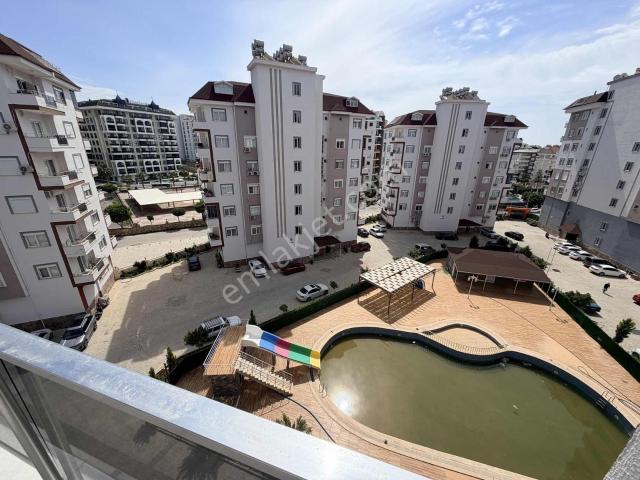 Alanya/avsallar'da Merkezi Konumlu Full Eşyalı Kiralık 1+1