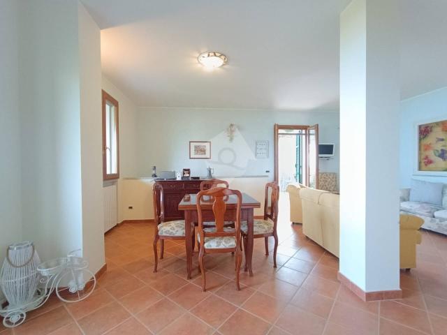 3 stanze in affitto