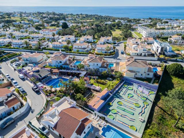 Albufeira Algarve 101445920