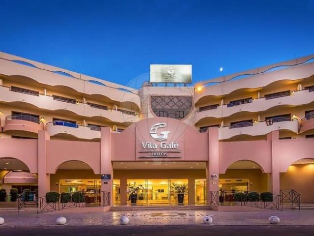 Albufeira Algarve 102054305
