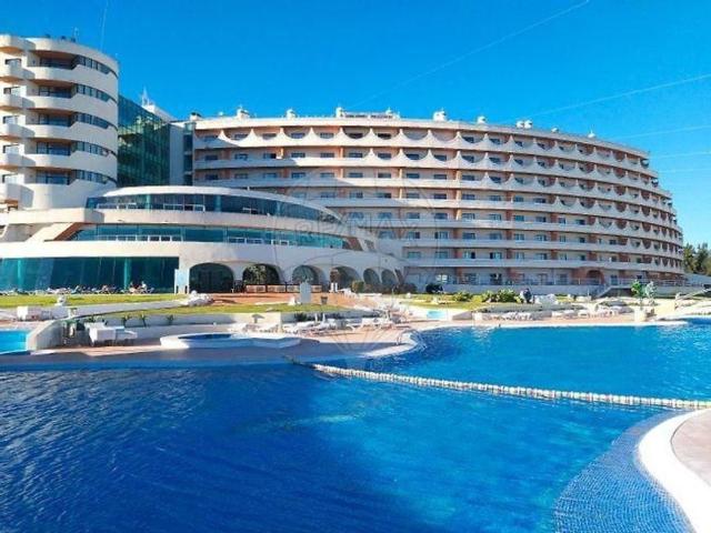 Albufeira Algarve 102273362
