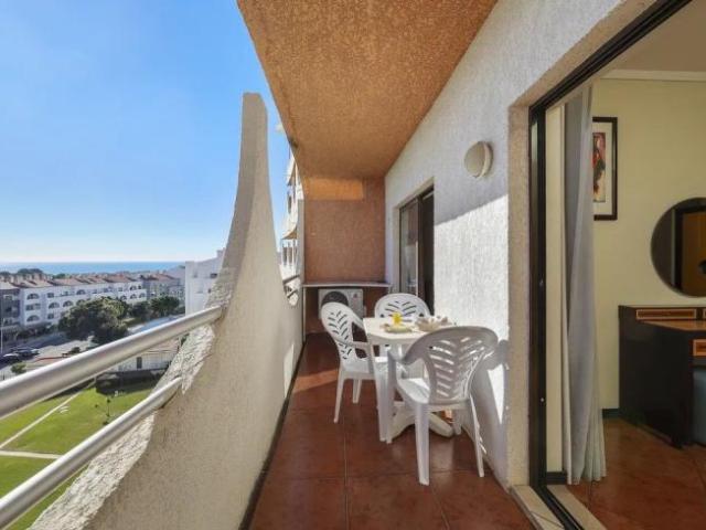 Albufeira Faro 104793692