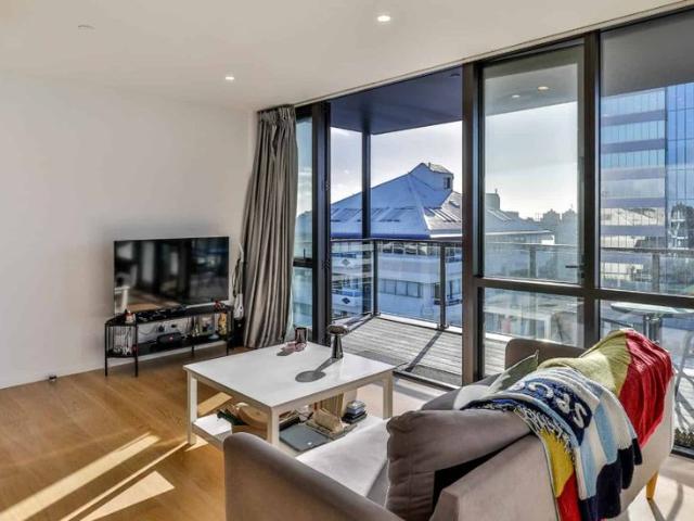 ALBA BOUTIQUE COMPLEX TAKAPUNA