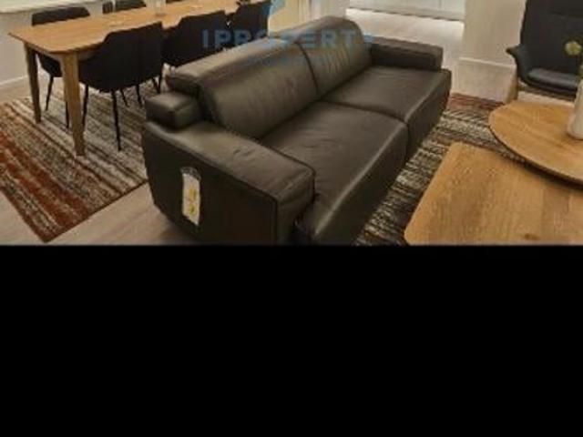 Alba Iulia | 4 Camere | Centrala | Balcon | Parcare | X2 Bai |