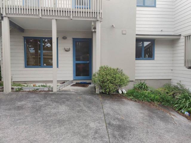 albany, 2 bedrooms