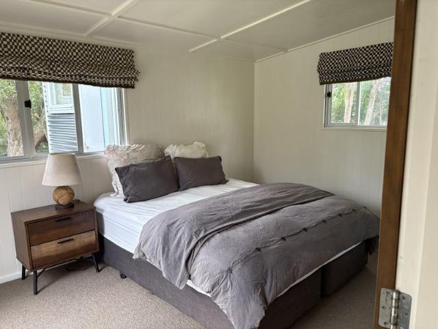 albany, 2 bedrooms