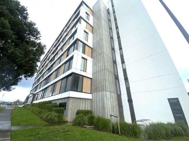 albany, 2 bedrooms