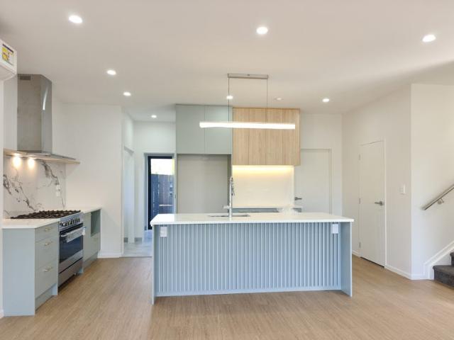 albany, 5 bedrooms