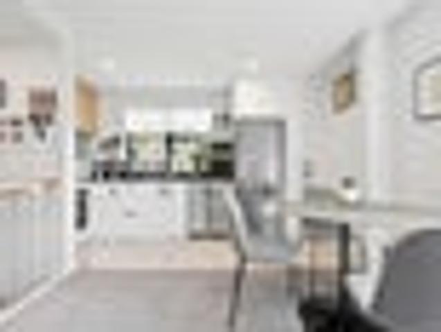Albany Heights, 3 bedrooms, $750 pw