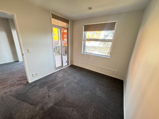 Albany Modern Apartment Centrally Located