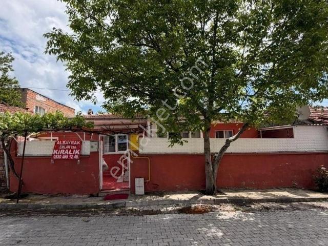 Albayrak'tan Ptt Yanı Müstakil Ev Kiralık 2+1
