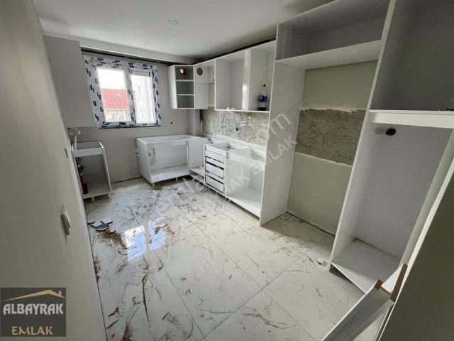 Albayraktan Sıfır 3+1/metro 3dk/yerden Isıtmalı/otoparklı/arakat