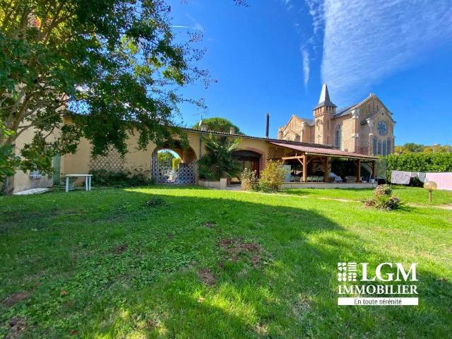Albefeuille Lagarde, Villa de plain pied avec loft et piscin. 206m² Albefeuille Lagarde
