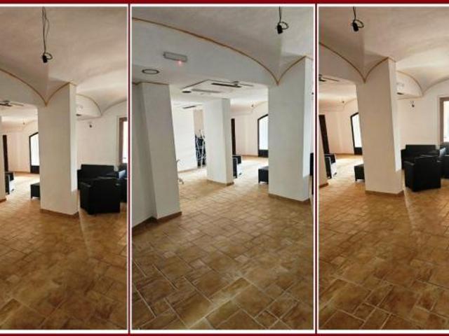 ALBERGO di 5 vani e di 3000 mq SINISCOLA Siniscola rif. H102
