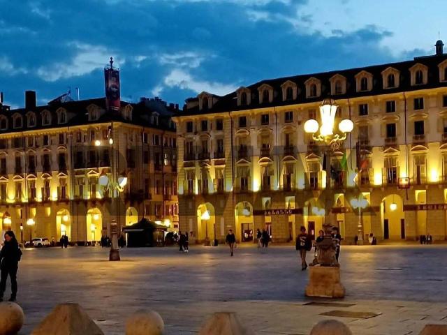 Albergo in vendita a Torino