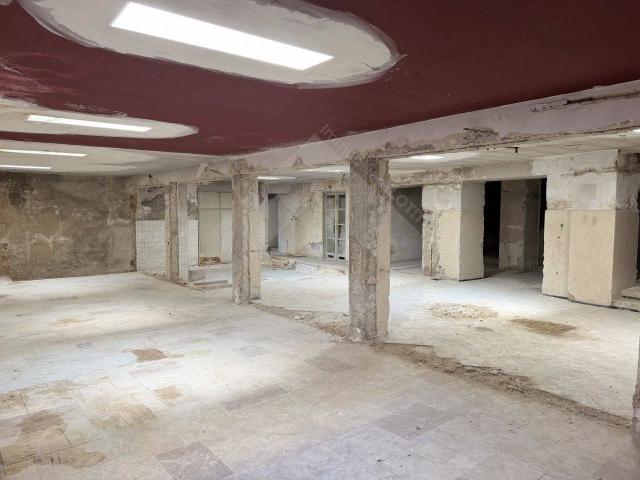 Albergo in vendita a Andria