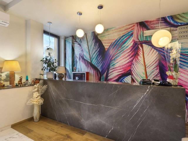 Albergo in vendita a Camaiore