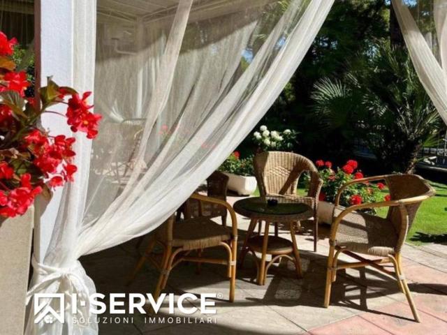 Albergo in vendita a Cervia