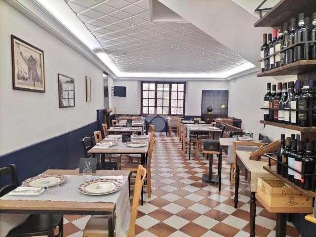 Albergo in vendita a Gualdo Tadino