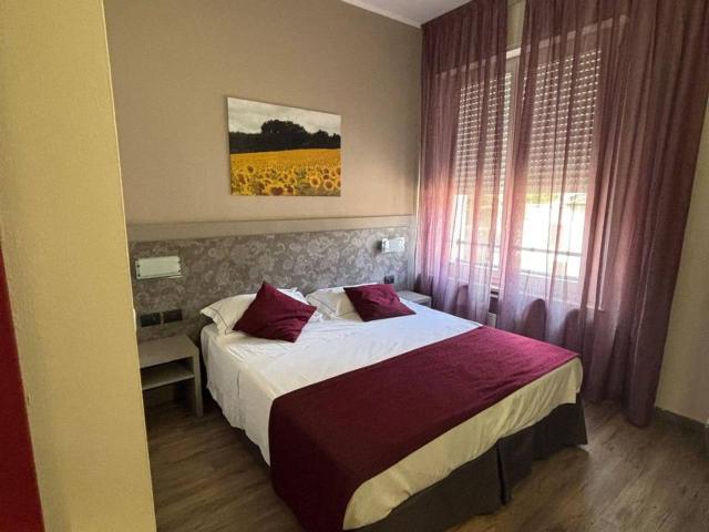 Albergo in vendita a Parma