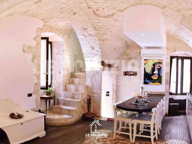 Albergo in vendita a Putignano