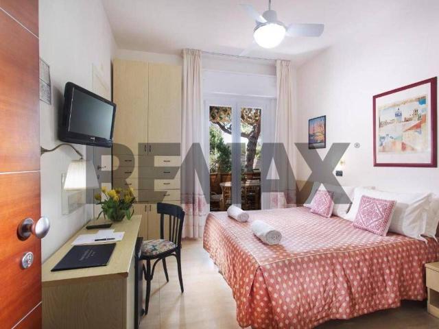 Albergo in vendita a Rimini