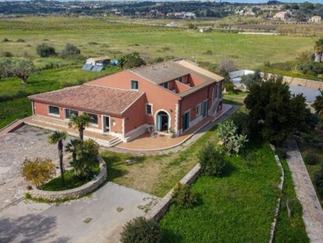 Albergo in vendita a Siracusa