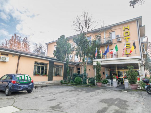 Albergo/Struttura ricettiva in Vendita a Valsamoggia