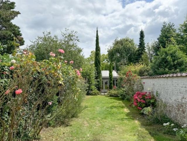 Albert: Maison de maître 6 chambres, beau jardin