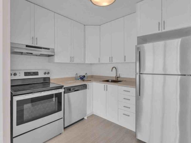 Albert Park Apartments 2 Bedroom Apartment for Rent at 95 95, 97 & 99 Sidney St Belleville, ON K8P 4Y1 West Belleville