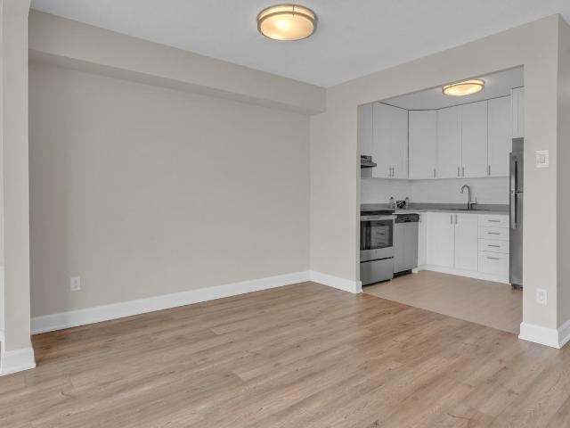 Albert Park Apartments 2 Bedroom Apartment for Rent at 95 95, 97 & 99 Sidney St Belleville, ON K8P 4Y1 West Belleville