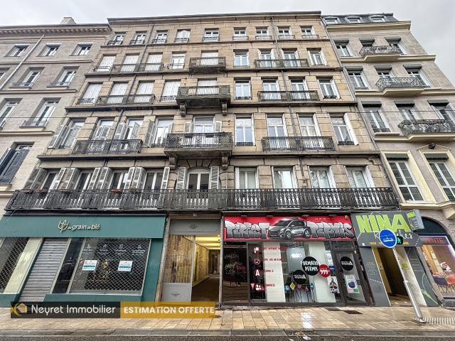 albert thomas / badouillere / peuple / gambetta t2 52,69m2
