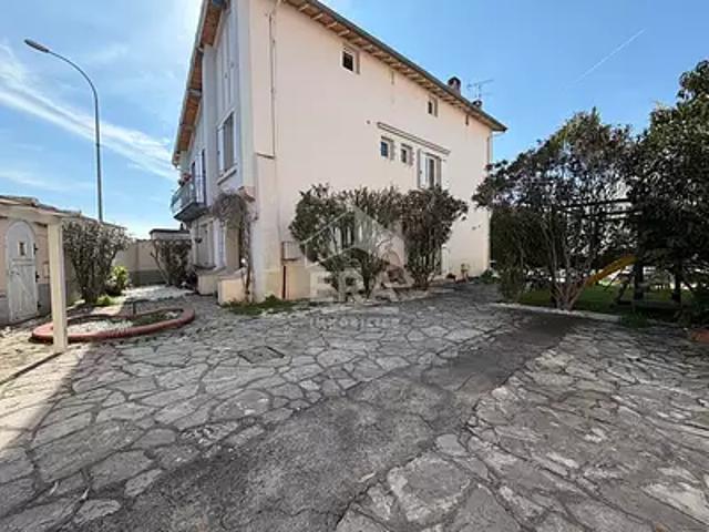 Albi 81000 Achat / Vente maison 8 pièces t8 au dernier étage piscine